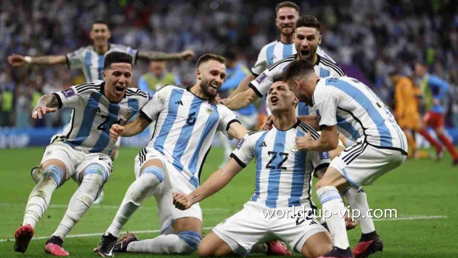 世界杯滚球策略详解：比赛早早进球后到底该追还是该等